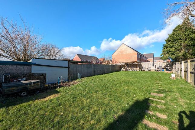 Semi-detached bungalow for sale in Beacon Road, Scarborough