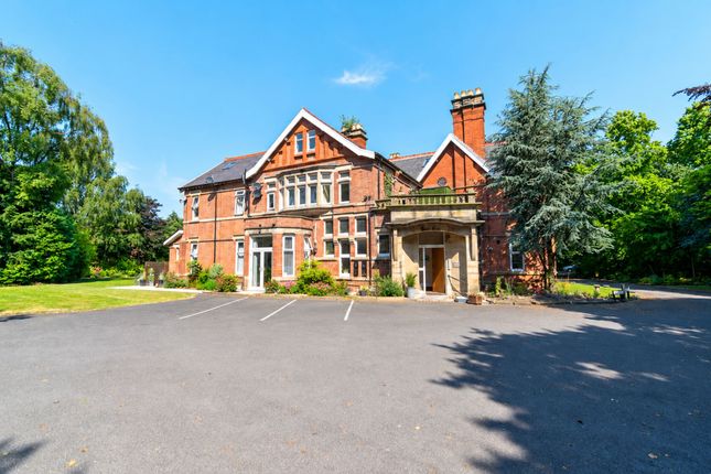 2-bed flat on Apt 7, Sefton House Junction Lane, Ormskirk, £170,000