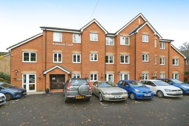 Thumbnail Flat for sale in Upper Gordon Road, Camberley, Surrey