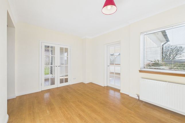 11 Jerviswood Road, Lanark photo 4