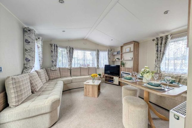 Joanie, Mv15,, Seawick Holiday Park, St Osyth photo 5