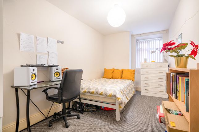 Thumbnail Property to rent in Tapton House Road, Sheffield