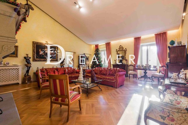 Thumbnail Apartment for sale in Via Bolognese, Firenze, Toscana