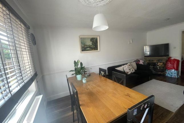 Haydon9, Haydon,Haydon, London photo 2