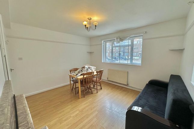 (Dummy 2)Duncan Court, Duncan Court, Palmers Green photo 3