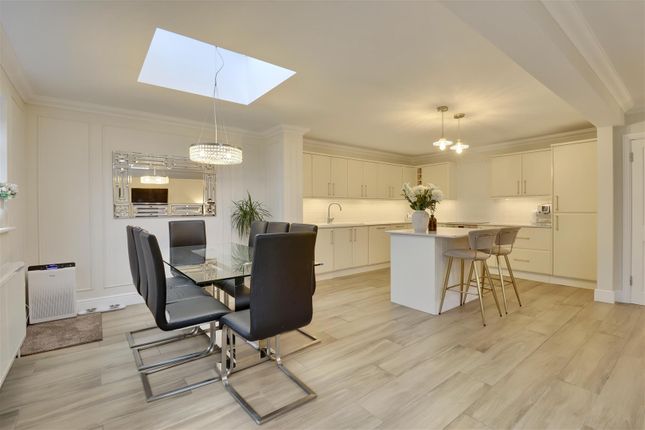 61, Southbrook Road, Havant photo 3