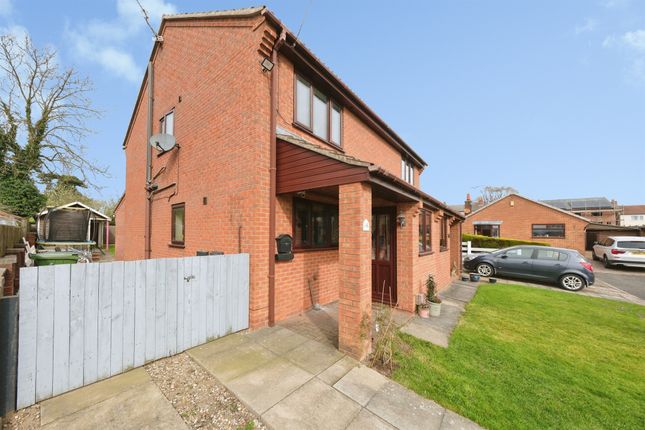 14, Brookfield Close, Ripley photo 2