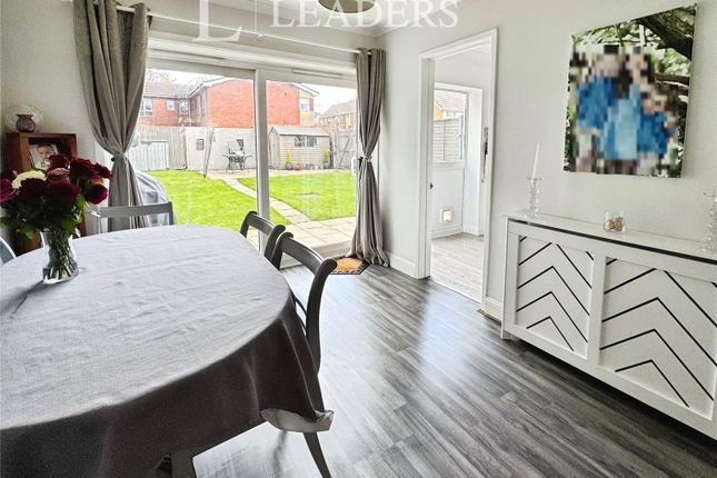 Albretia Avenue, Waterlooville photo 3
