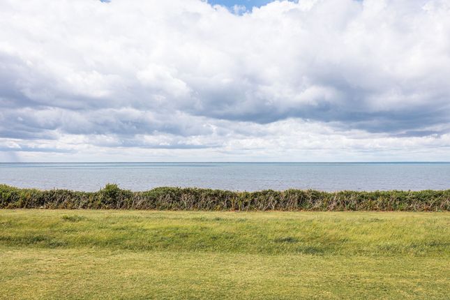 Apt 9, Sea View Heights 42d, Cliff Parade, Hunstanton photo 4