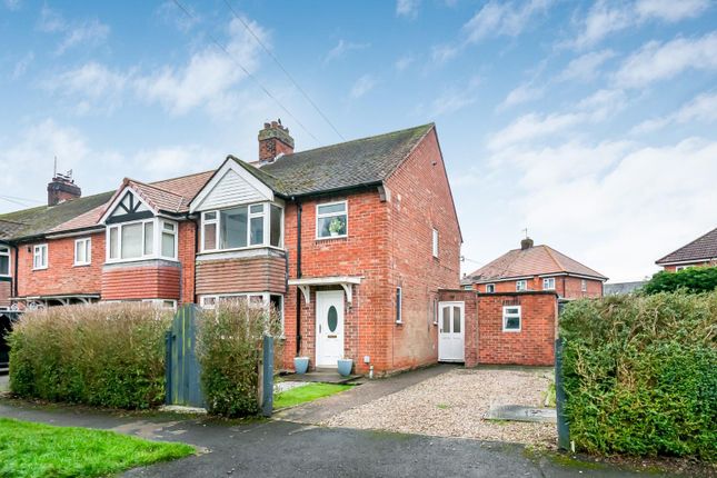 Thumbnail Semi-detached house for sale in Riseway, Long Riston, Hull