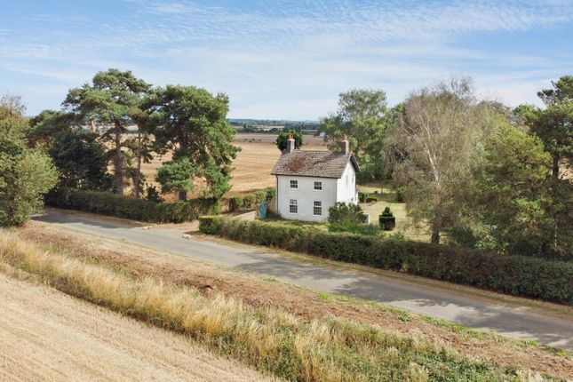 3-bed house on Highfield Farm, East Keal, Spilsby, £350,000