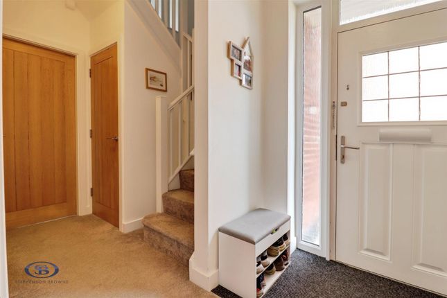 47, Fieldfare Way, Sandbach photo 4