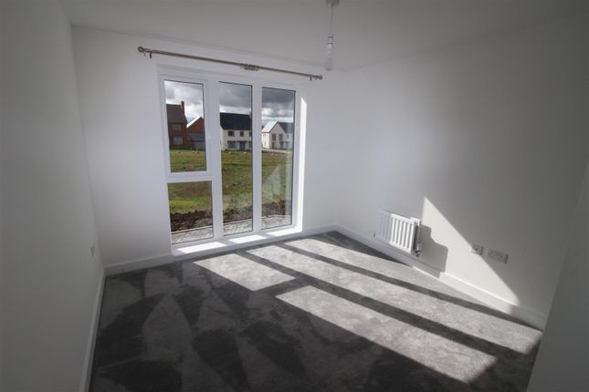 Detached house to rent in Thimble Street, Coggeshall, Colchester