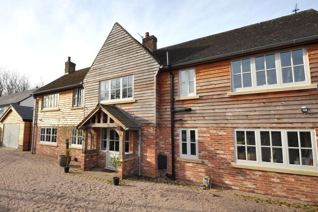 20, Elmcroft Lane, Hightown photo 4