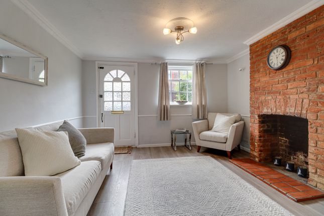 3, Cravells Road, Hertfordshire photo 4