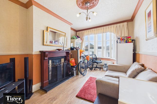 27, Leicester Road, Blackpool photo 4