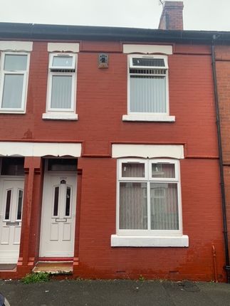 Thumbnail Shared accommodation to rent in Denham Street, Manchester