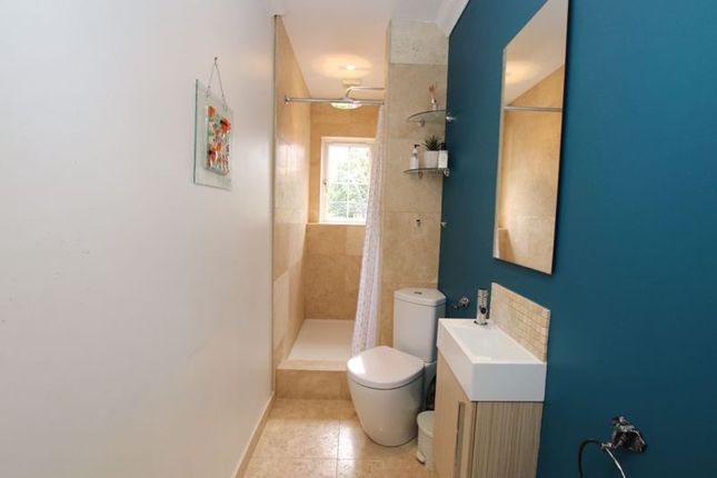 10A, Golf Course Lane, Waltham photo 2
