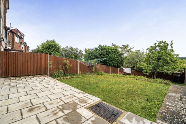 47, Newstead Avenue, Orpington photo 4