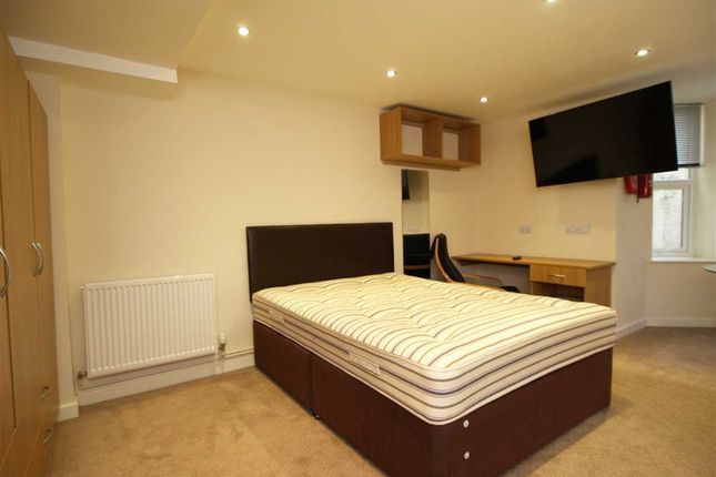 1 Bed Flat To Rent In The Clubhouse Studio 1 22 24 Mutley