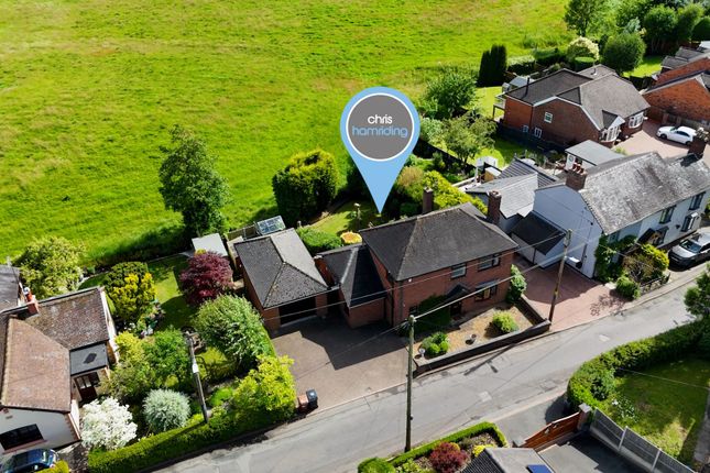 8 Knowsley Lane, Church Lawton photo 3
