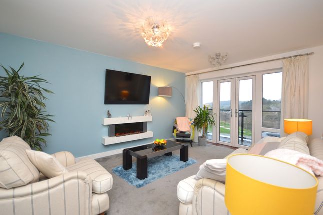 1 Neptune Drive, Folkestone photo 3