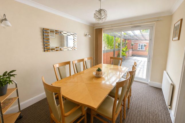 69, Martindale Road, Greater London photo 4
