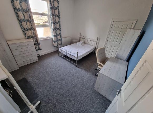Room to rent in Grafton Street, Hull, Kingston Upon Hull