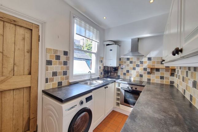 241, Knighton Church Road, Leicester photo 4