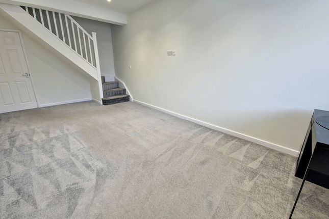 3, FLORENCE STREET, PORTHCAWL photo 3