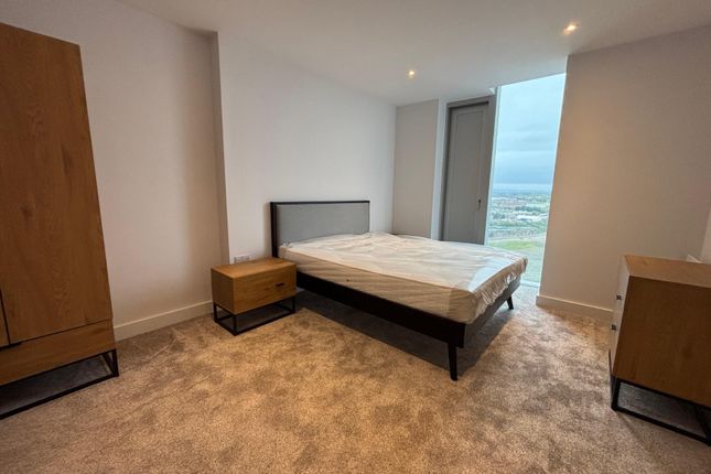 Flat 1805 Crown View, 150, Dantzic Street, Manchester photo 4
