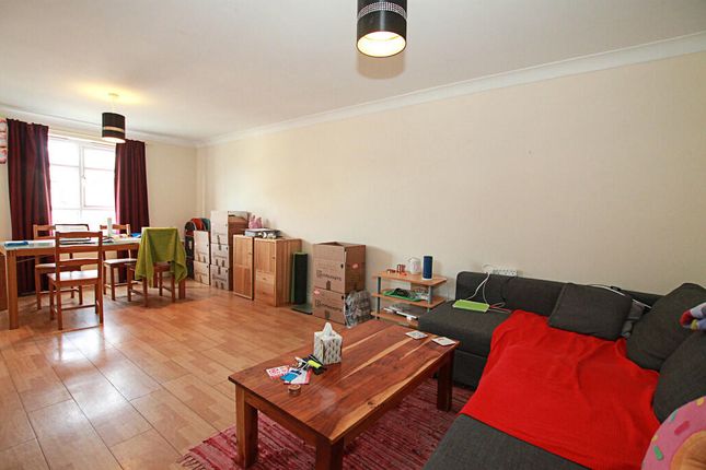 3 Ashbourne Court, All Saints Road, Newmarket photo 2