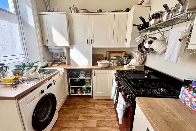 25, Waddington Street, Barnoldswick photo 4