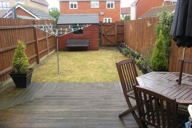 23, Titus Way, Colchester photo 5
