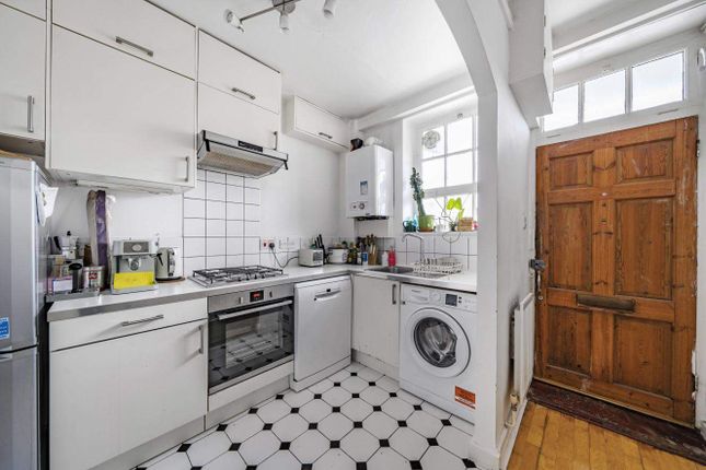 Flat for sale in Maygood Street, London
