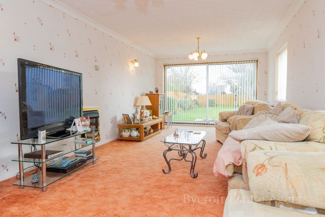 62, Ormesby Road, Great Yarmouth photo 3