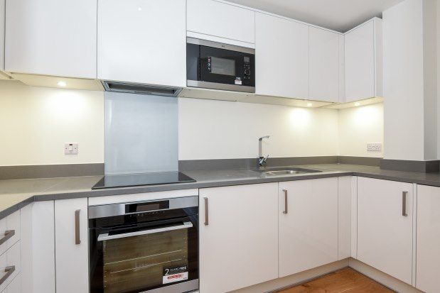 Thumbnail Property to rent in Canoe Walk, London