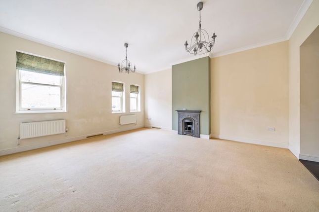 Flat for sale in Hawthorn Road, Charlton Down