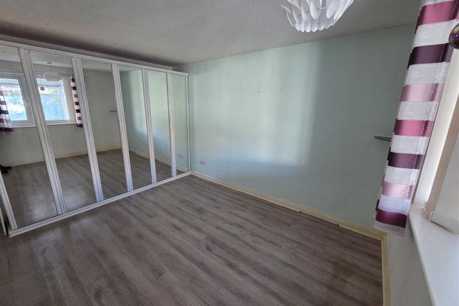 Milldale Walk, Sutton-In-Ashfield photo 4