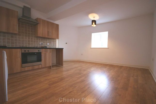 Flat 1, Foregate Street, Chester photo 4