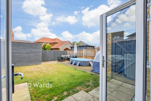 17, Lamplight Gardens, Canterbury photo 2