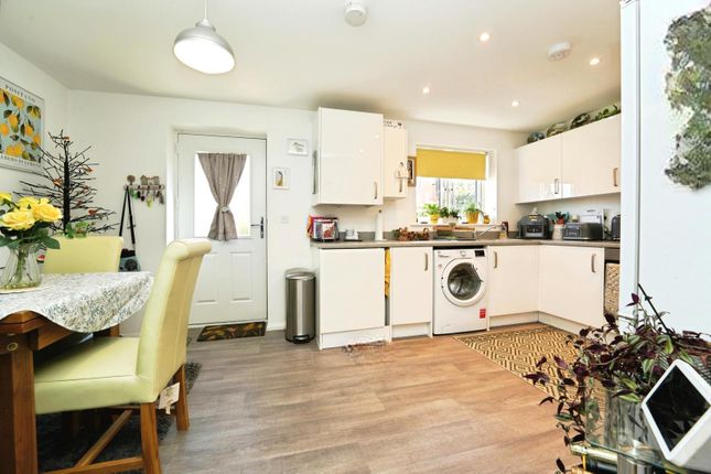 17, Whatling Way, Dursley photo 3