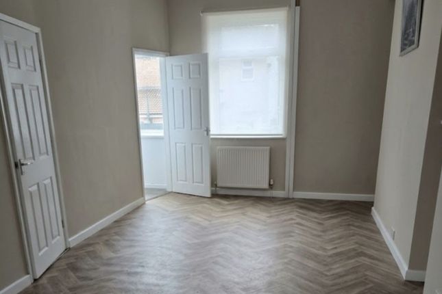 74 North Road, Porth photo 2
