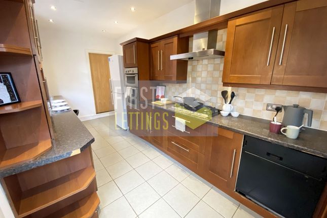 Thurlow Road, Leicester photo 5