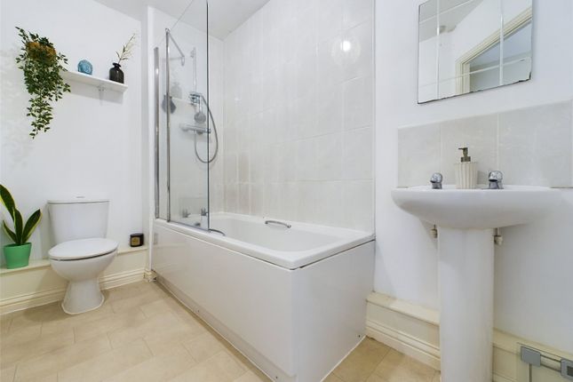 Flat for sale in Brockweir Road, Cheltenham, Gloucestershire