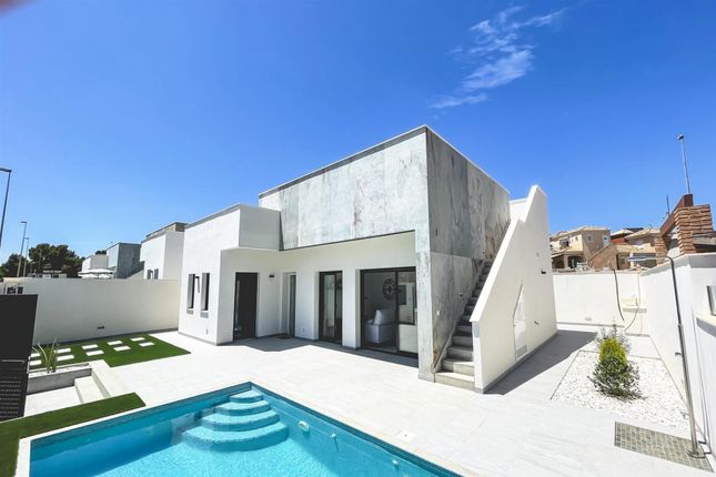 Thumbnail Villa for sale in 03191 Pinar De Campoverde, Alicante, Spain