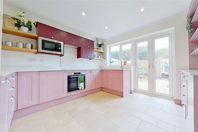 11, Newport Mews, West Sussex photo 3