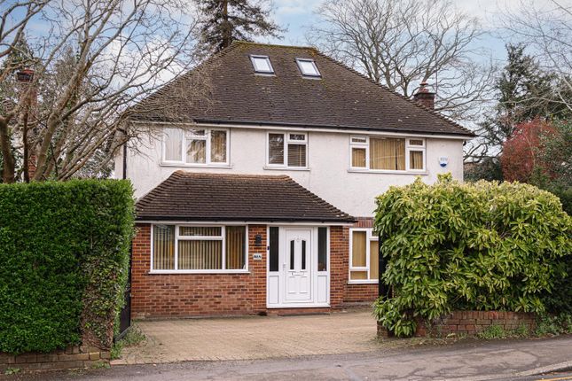 Thumbnail Detached house to rent in London Road, Redhill
