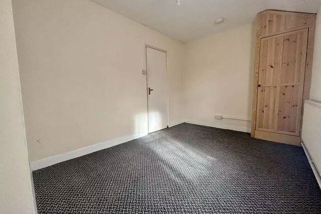 25, Hendre Street, Caernarfon photo 5
