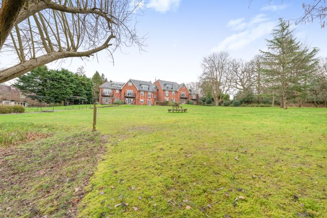 Flat for sale in Southwinds Court, Crableck Lane, Sarisbury Green, Southampton